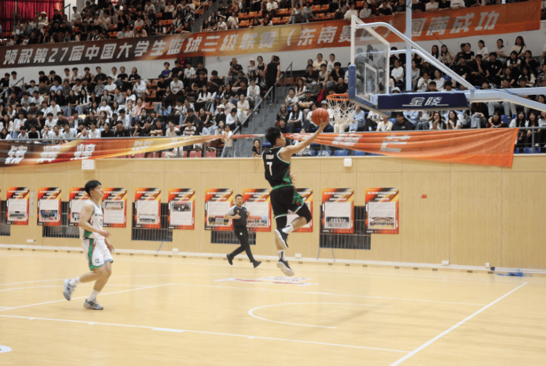 澳亚国际官方下载-斯里兰卡拳击选手力克对手问鼎金牌