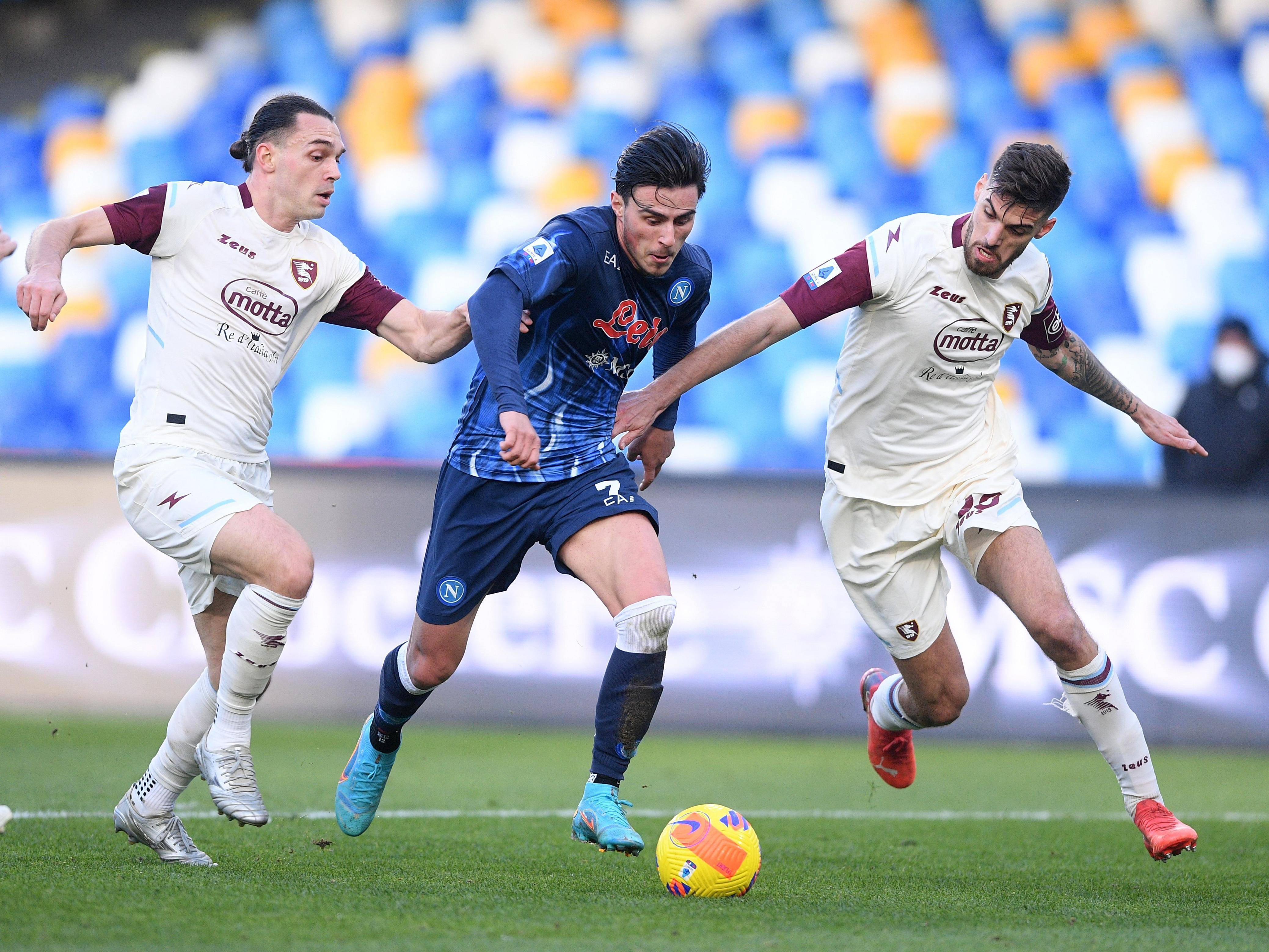 澳亚国际手游官网-法兰克福不败卫冕，霍芬海姆拼尽全力