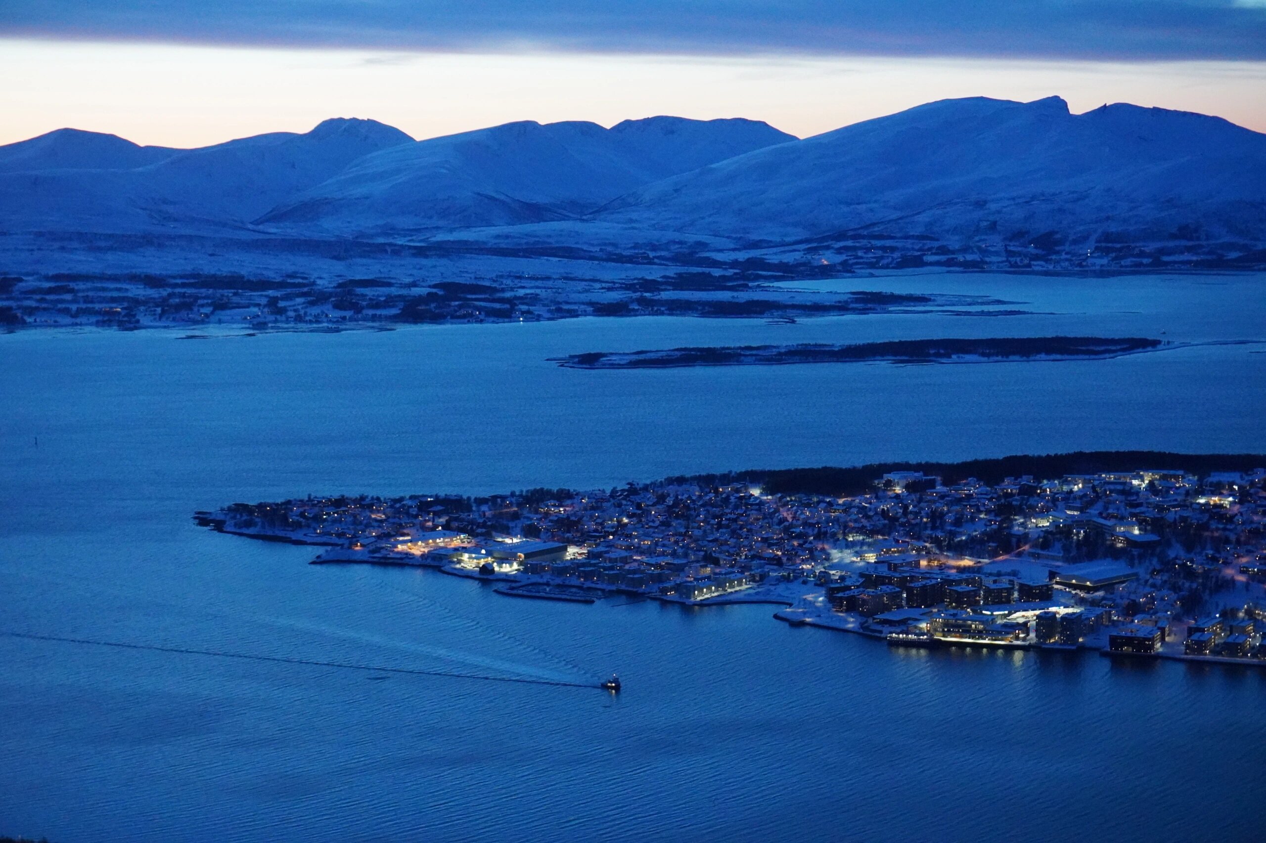 澳亚国际在线登录-包含芬兰队梦幻表现逼入欧锦赛精英八强的词条