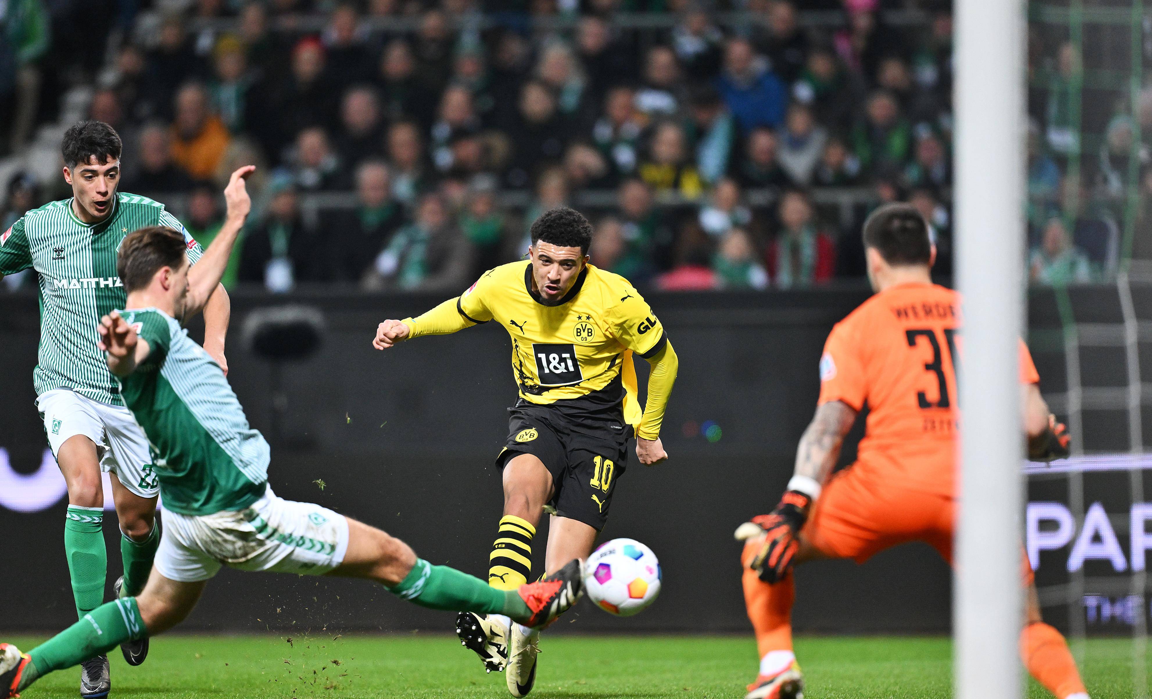 澳亚国际公司官网-包含云达不莱梅客场战胜对手，提升士气的词条